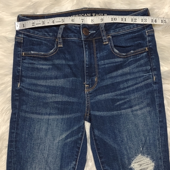 American Eagle Dark Wash Distressed Jeans Jeggings Size 4 - Picture 9 of 11